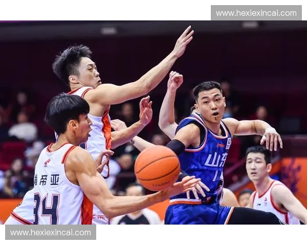 紧逼夹防战术的理论与实践：提升防守效率与应对多变进攻体系的策略解析